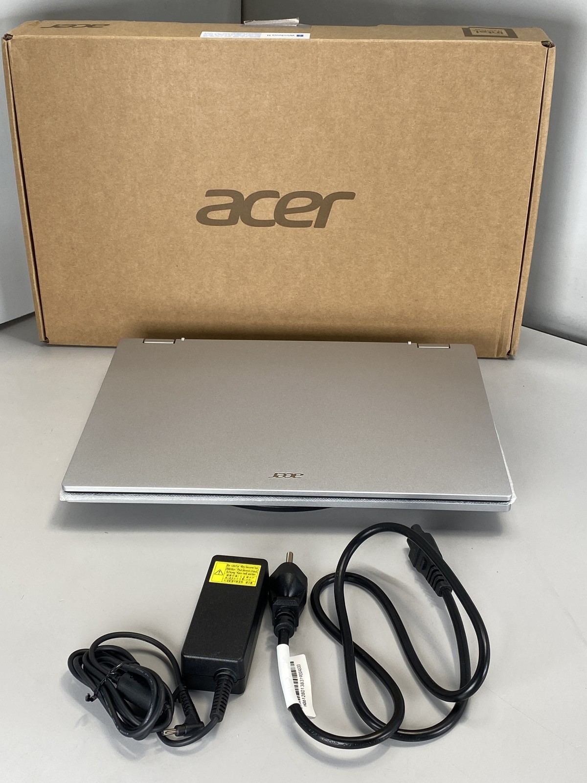 Acer Aspire 3 Spin 14” 2-in-1 Core i3-N305 8GB RAM 256GB SSD Windows 11