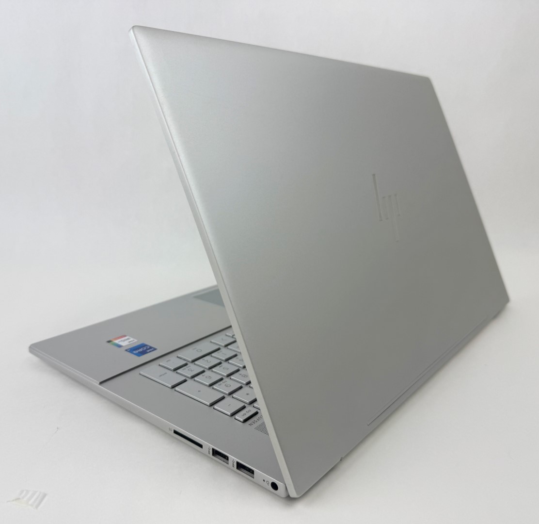 HP Envy 17t-cg100 CTO 17.3″ FHD Touch i7-1165G7 16GB 1TB SSD W11H