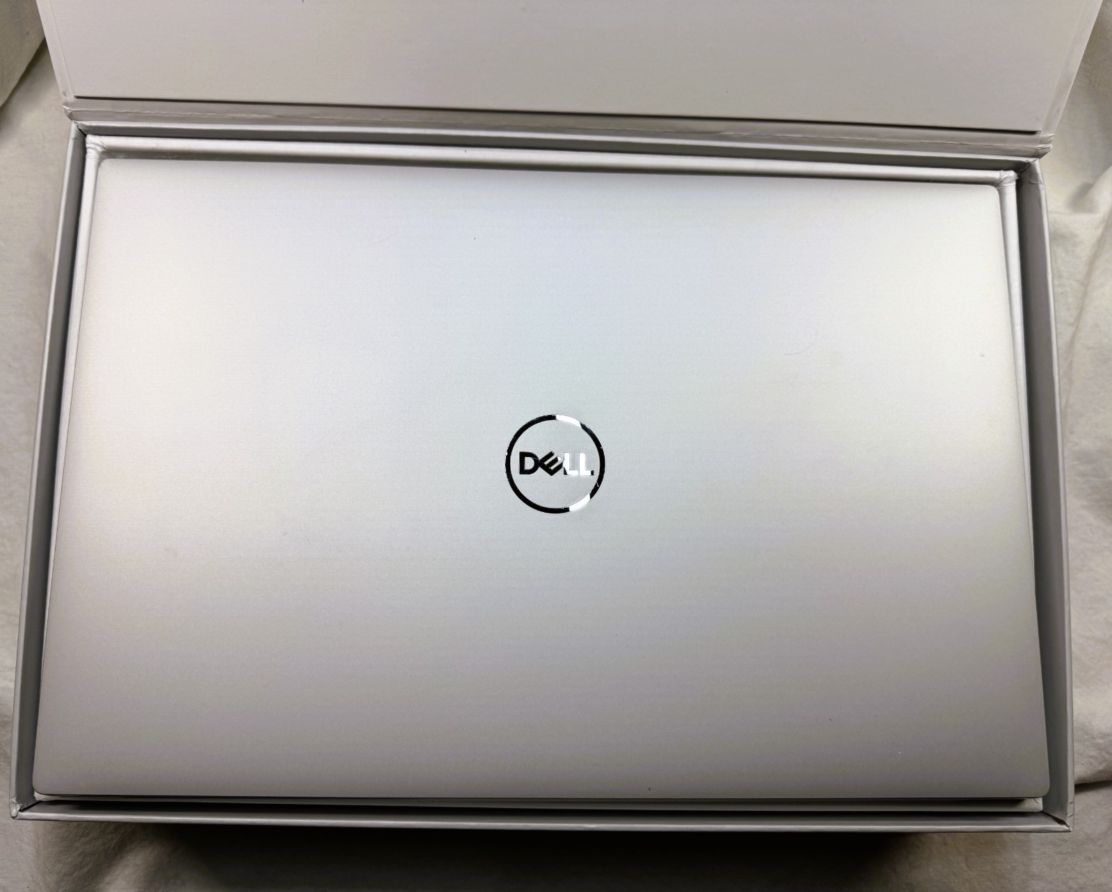Dell XPS 15 9510 OLED TOUCH ✔i7-11800H ✔64GB RAM ✔2TB 990 Pro ✔RTX 3050 ✔Grade A