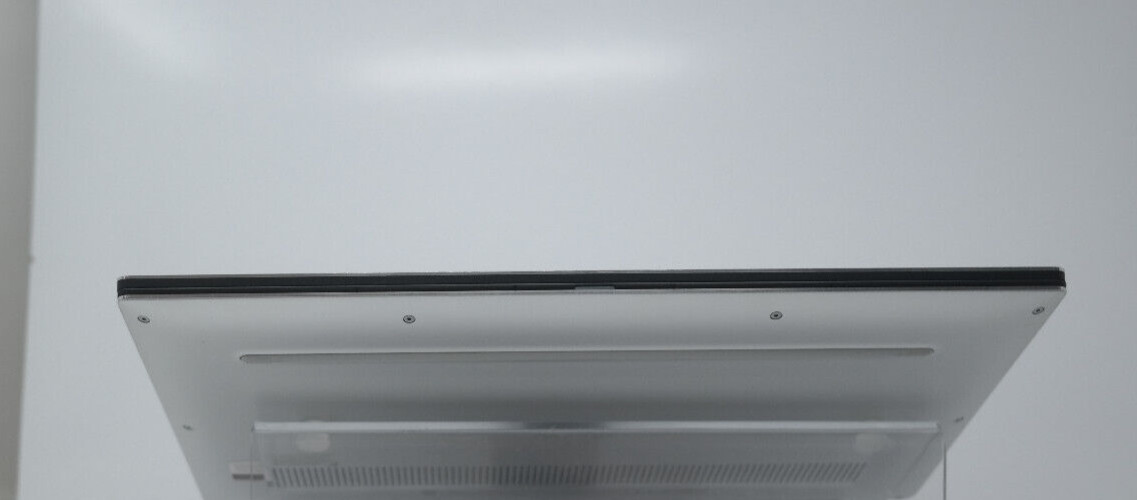 Dell XPS 13 7390 i7 10710U @ 1.10 GHz 256 GB 16 GB FHD Windows 11 Pro