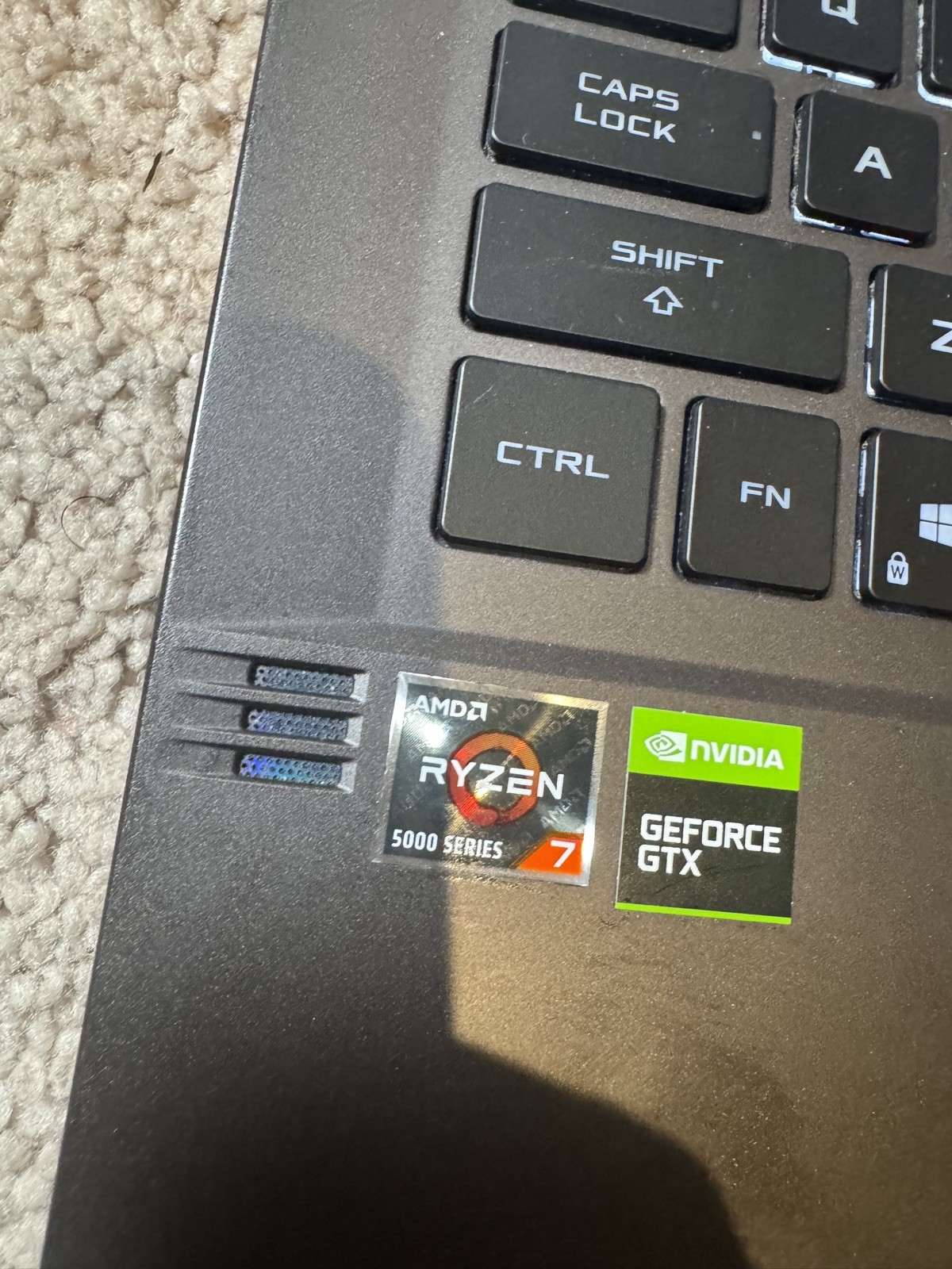 ASUS ROG Zephyrus G14 14″ AMD Ryzen 7 4000 NVIDIA GTX 1650 16GB Ram 512GB SSD