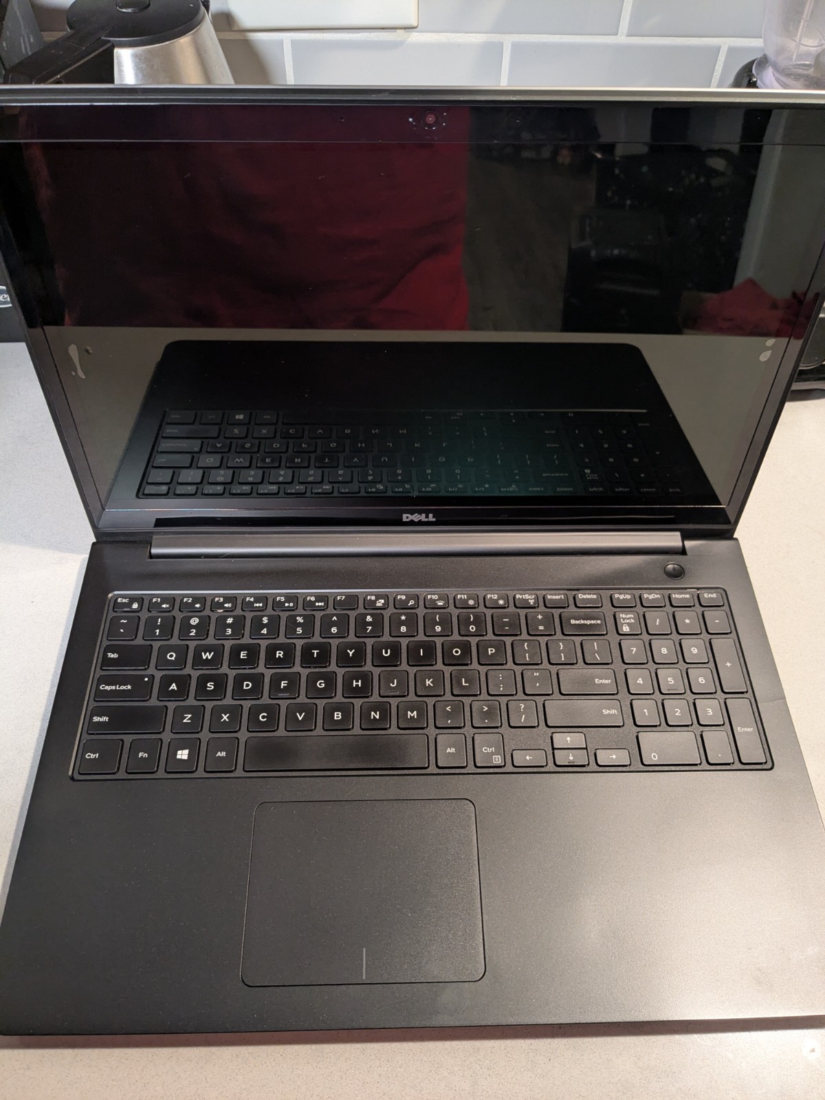 Dell Inspiron 5447 Laptop 15.6″ i7-4510U 2.00GHz 8GB 1TB HDD Win 8.1
