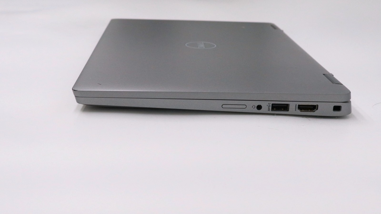 Dell Latitude 5330 13″ i7-1265u 16GB 512GB – Good