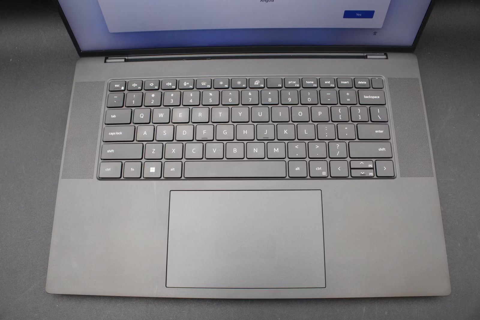Dell Precision 5680 Used 16″ (i7-13800H-32GB-512GB NVMe)