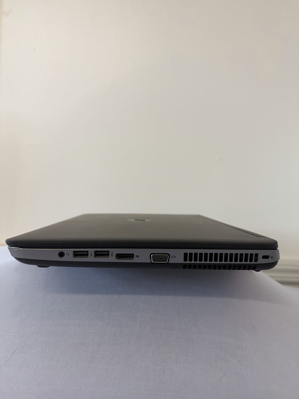 HP Probook 650 G1 Laptop – Good Screen – Intel i3-4000M – RAM 4 GB – Read Des