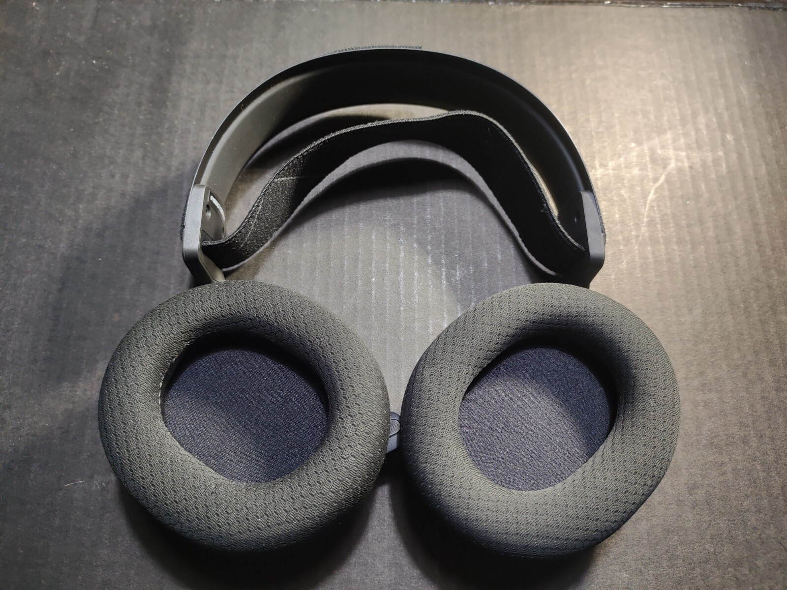 SteelSeries Arctis 7 Wireless rGaming Headset – Black (NO dongle, Cable)