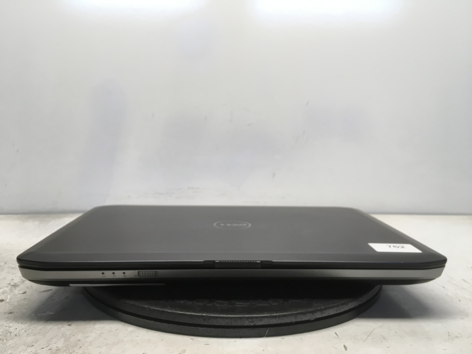 Dell Latitude E5430 Intel i5-3210M 2.5GHz 4 GB NO HDD No Batt