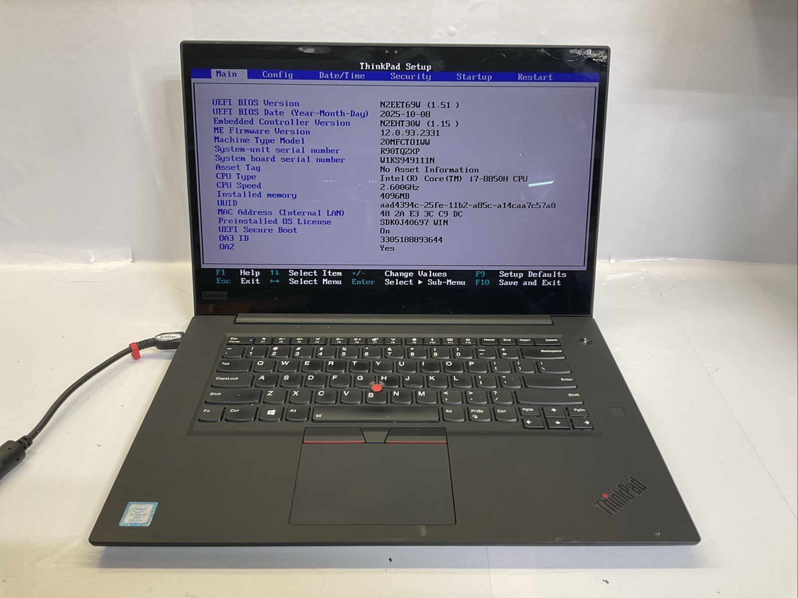 ThinkPad X1 Extreme | i7-8th | GTX 1050 Ti | Powers On(J6)