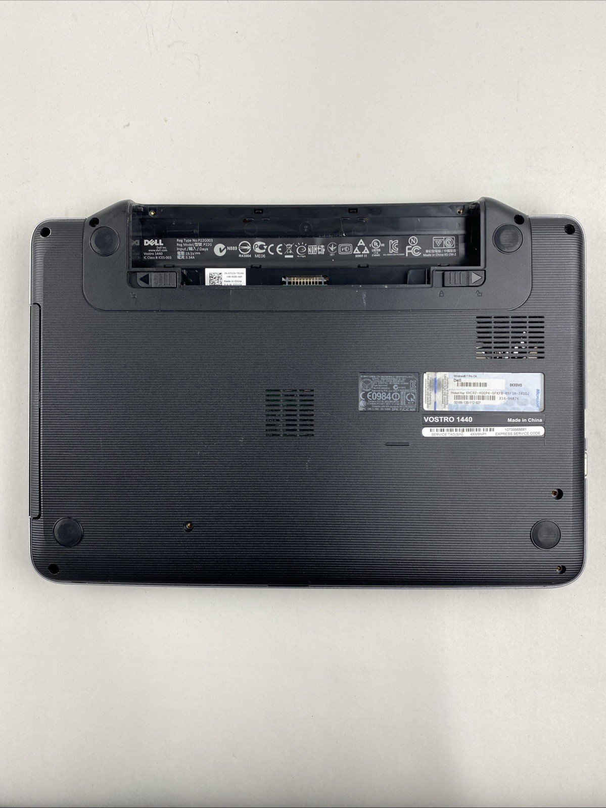 Dell Vostro 1440 Core i3-M370 2.40GHz 2GB RAM 14.0″ No Battery No HDD No OS