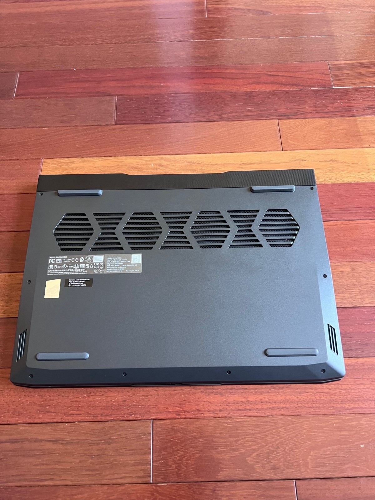Lenovo IdeaPad Gaming 3 15.6″ FHD 120Hz i7-12700H 64GB RAM 1.5TB SSD 3050Ti W11