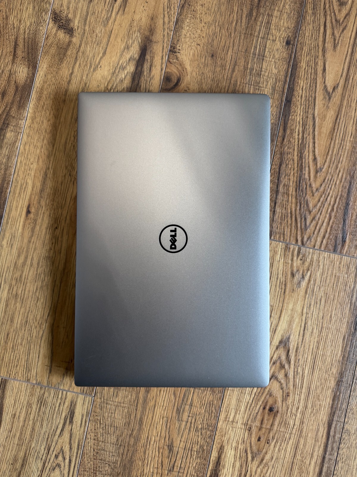 Dell Precision 5510 qwertz CPU i5 RAM 16Go SSD 512go