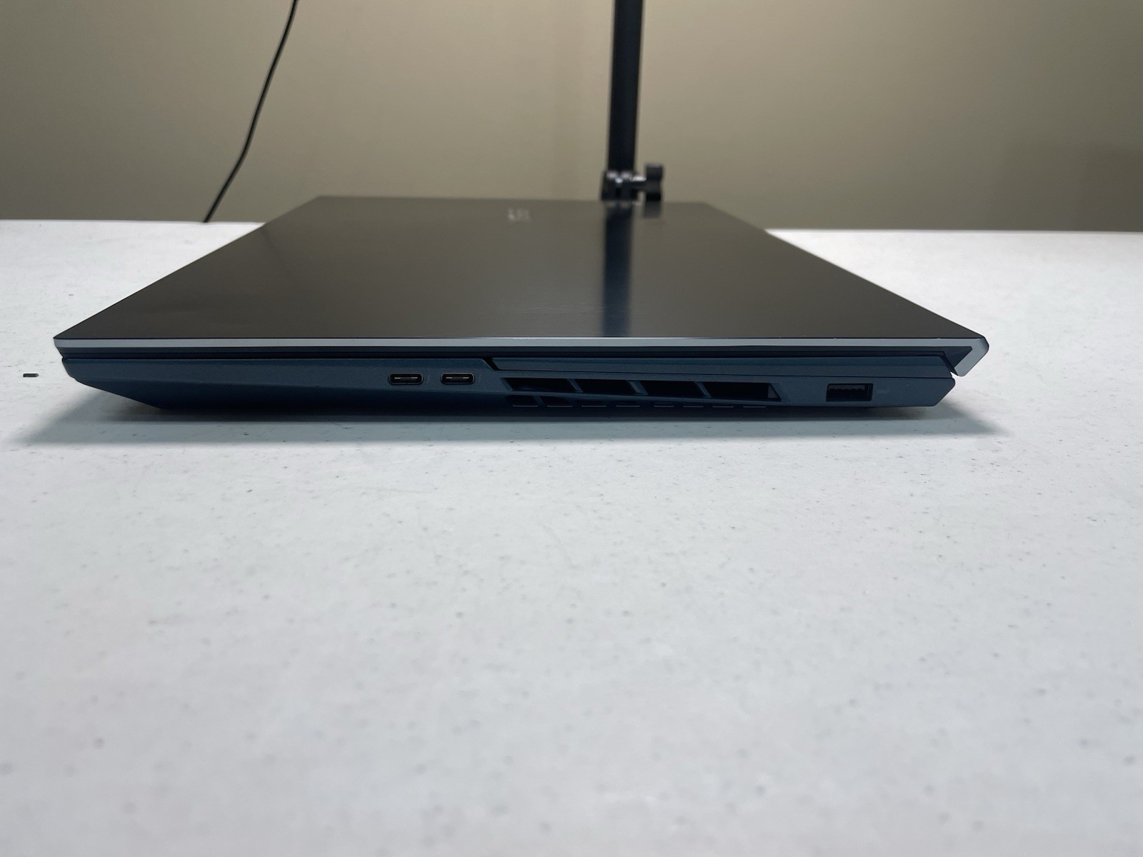 Asus ZenBook UX582H Duo i9-11900H 32GB RAM RTX3080 NO SSD For Parts or Repair