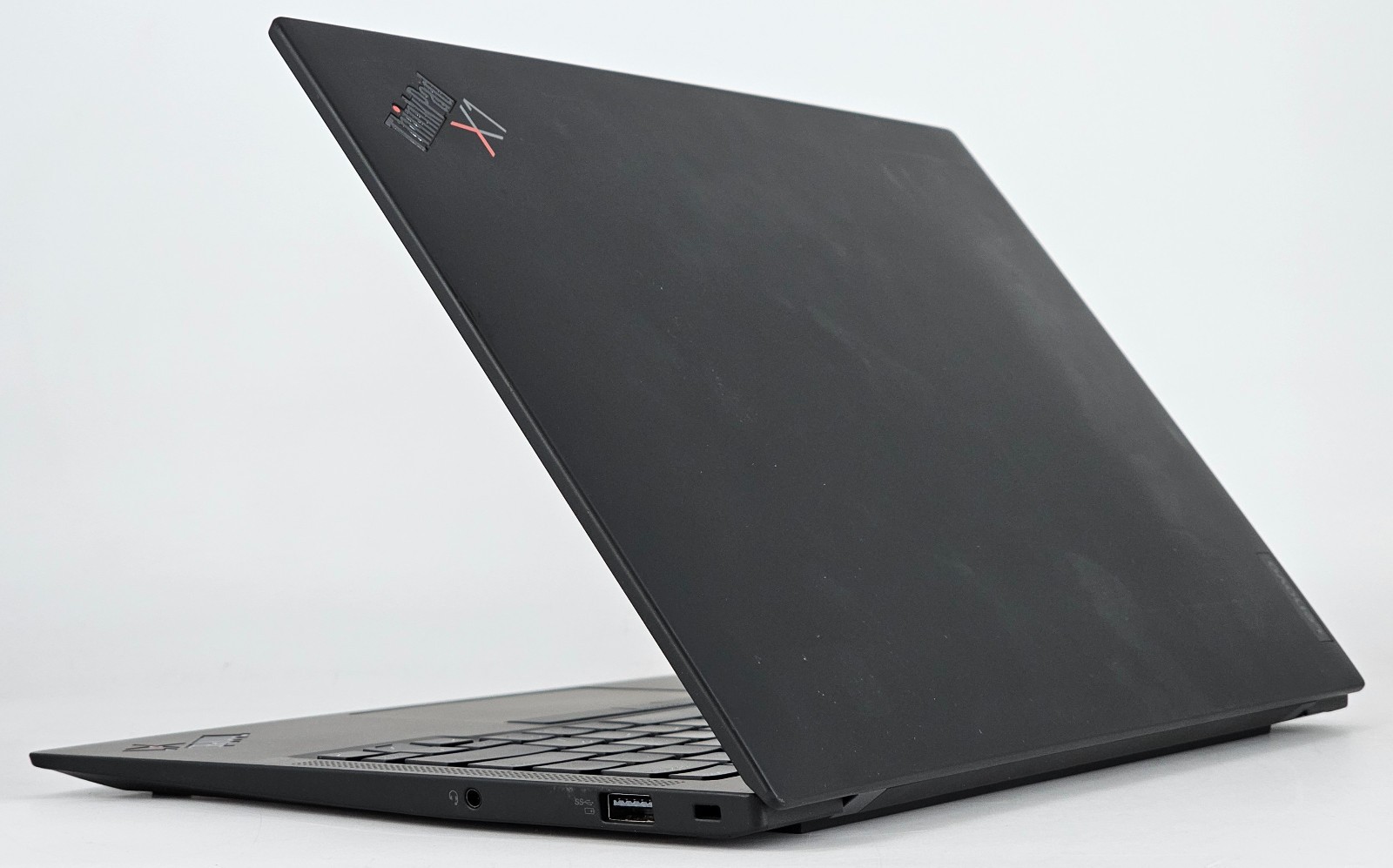 Lenovo ThinkPad X1 Carbon – 14″ Laptop – i5-1135G7 @ 2.40GHz 16GB RAM 256GB SSD