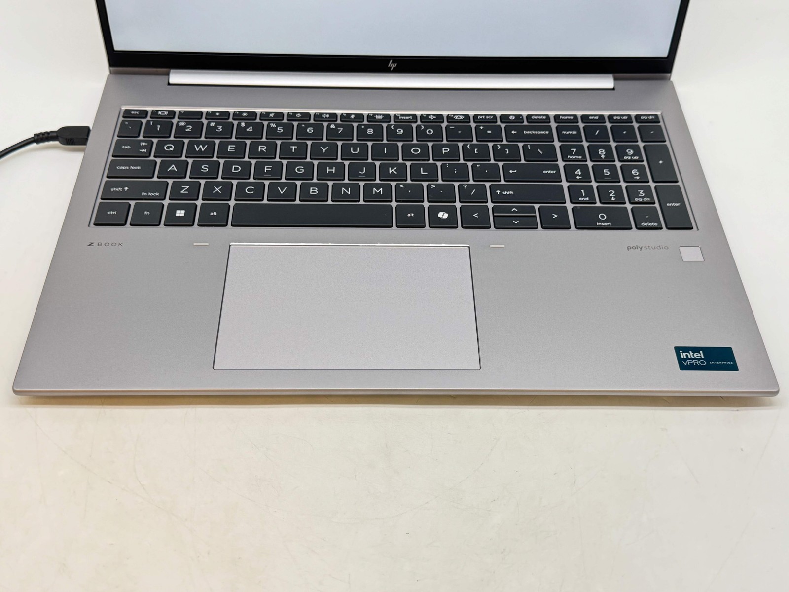 HP ZBook Firefly 16 G11 16″ Core Ultra 7 165U 16GB DDR5 RAM 512GB SSD – Read!