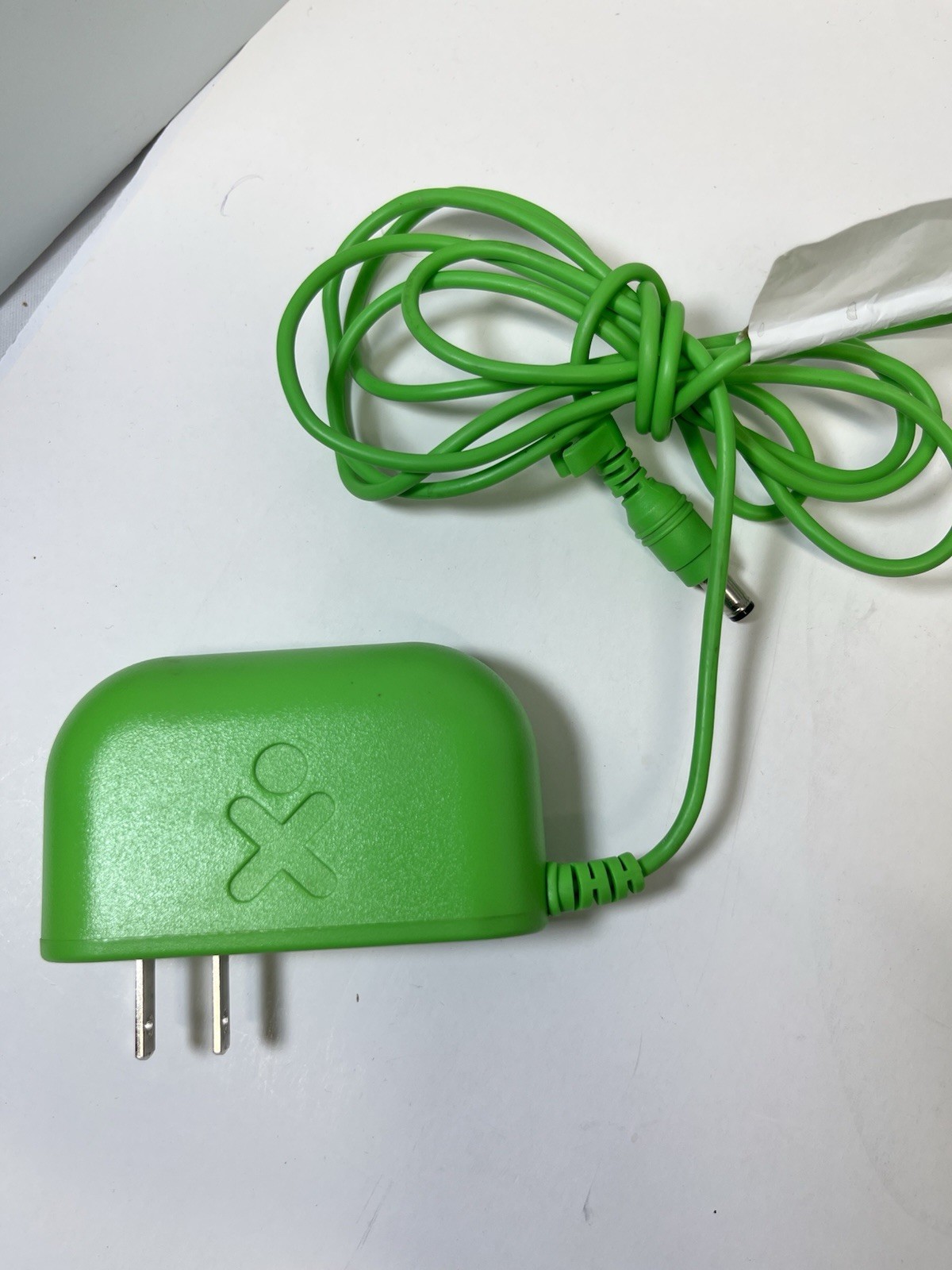 OLPC XO-1 Kids Laptop Computer – One Laptop Per Child – w/ Power Adapter