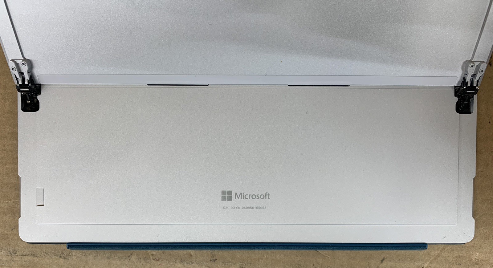Microsoft Surface Pro 4 1724 Intel Core i5-6300U 8GB DDR4 RAM 256GB SSD *READ*