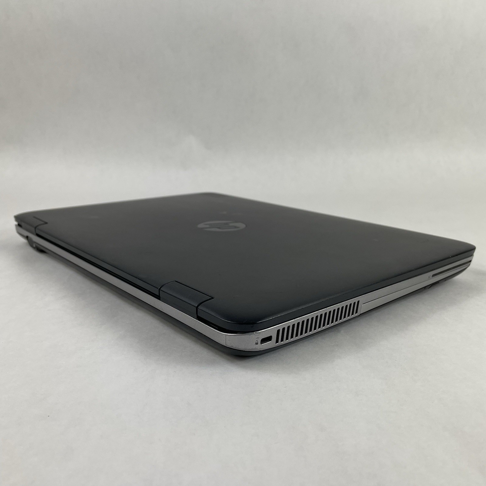 HP ProBook 640 G3 14″ i5-7200U 2.50 GHz 8 GB RAM No SSD/OS/AC/Batt – Bad Corner