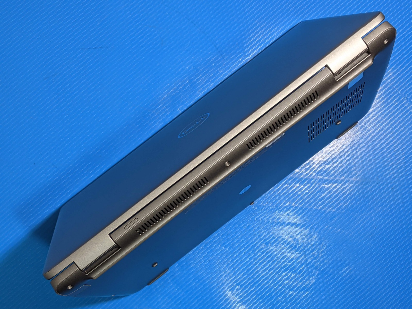 Dell Latitude 5540 15.6″FHD i5-1335U 1.3GHz 16GB 256GB Warranty-04/2027 +Charger