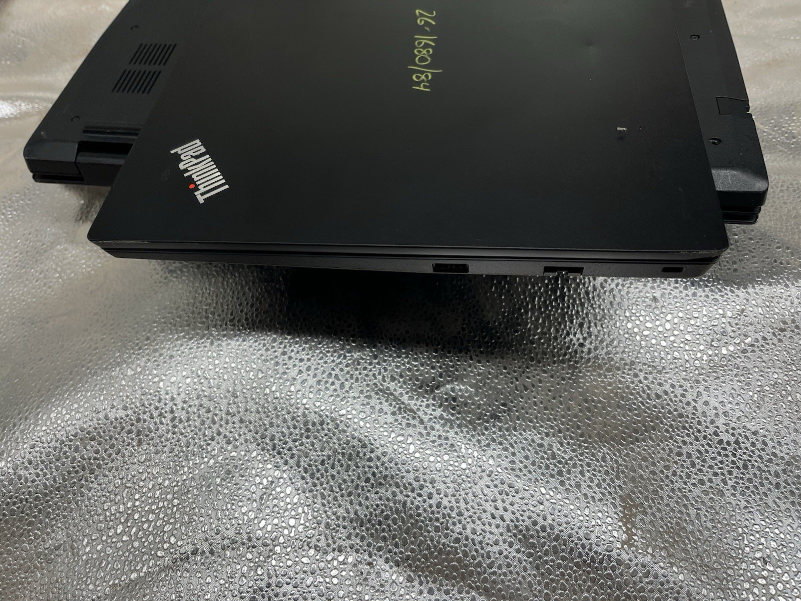 LENOVO E15 Gen2 i5-1135G7 2.40 GHz 16GB RAM No SSD No Adapter
