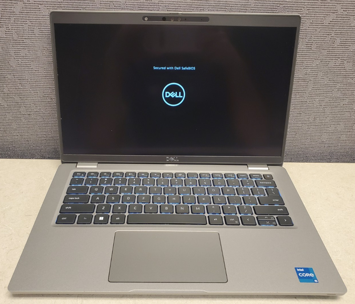 DELL Precision 3470 w/power adapter