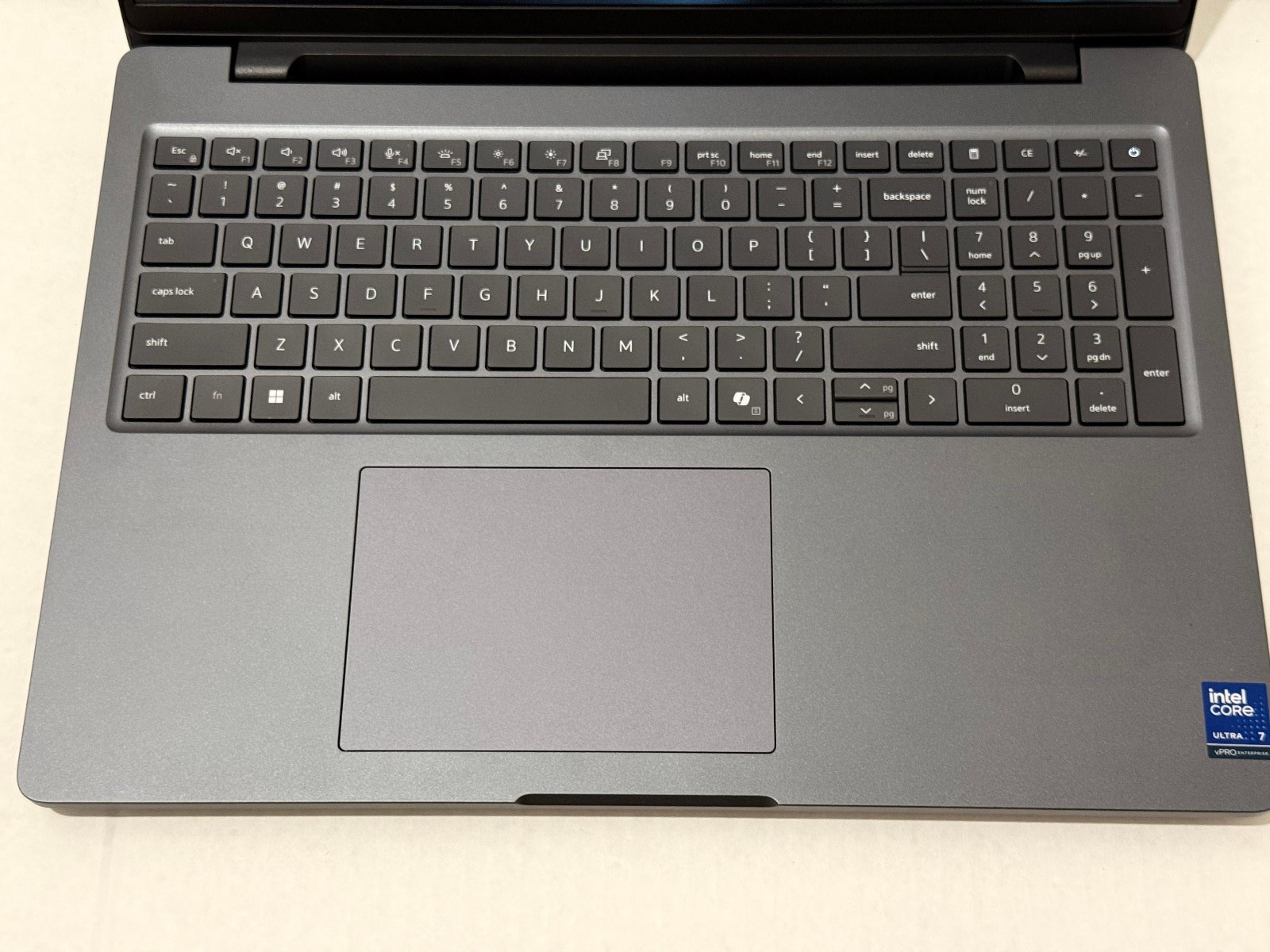 Dell Pro Max 16 MC16250 Ultra 7 265H 16″ FHD 32GB RAM 1TB WIN 11 Pro 1 TB NVMe