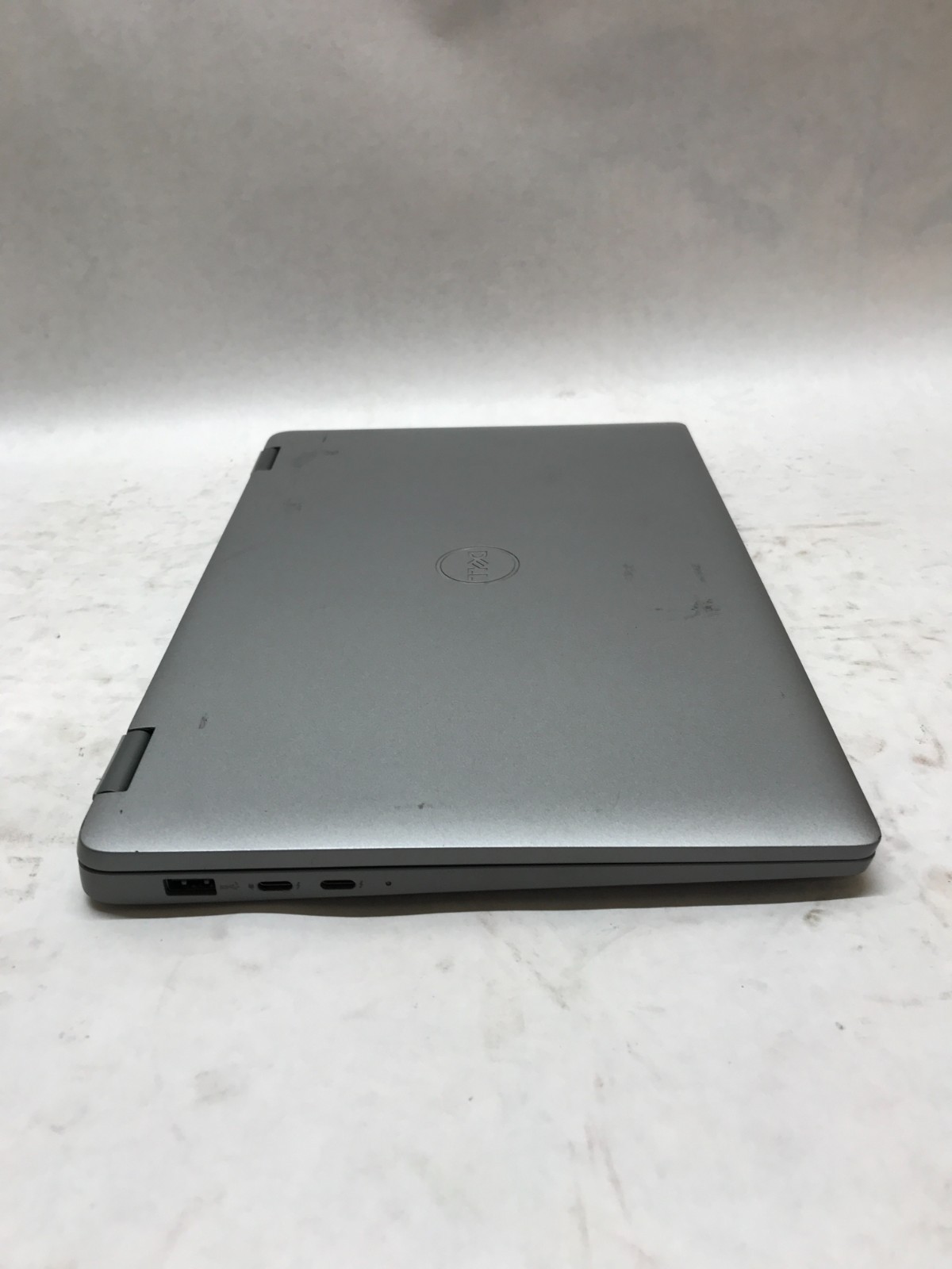 Dell Latitude 5340 13″ Intel i5-1335U 8GB RAM NO SSD/OS For Parts READ DESC – DW