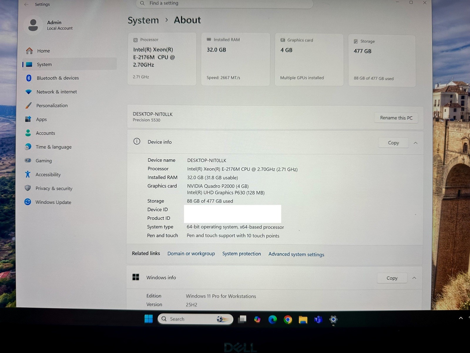 Dell Precision 5530 Xeon E-2176M 32GB 512GB 15.6 Touchscreen Nvidia Quadro P2000