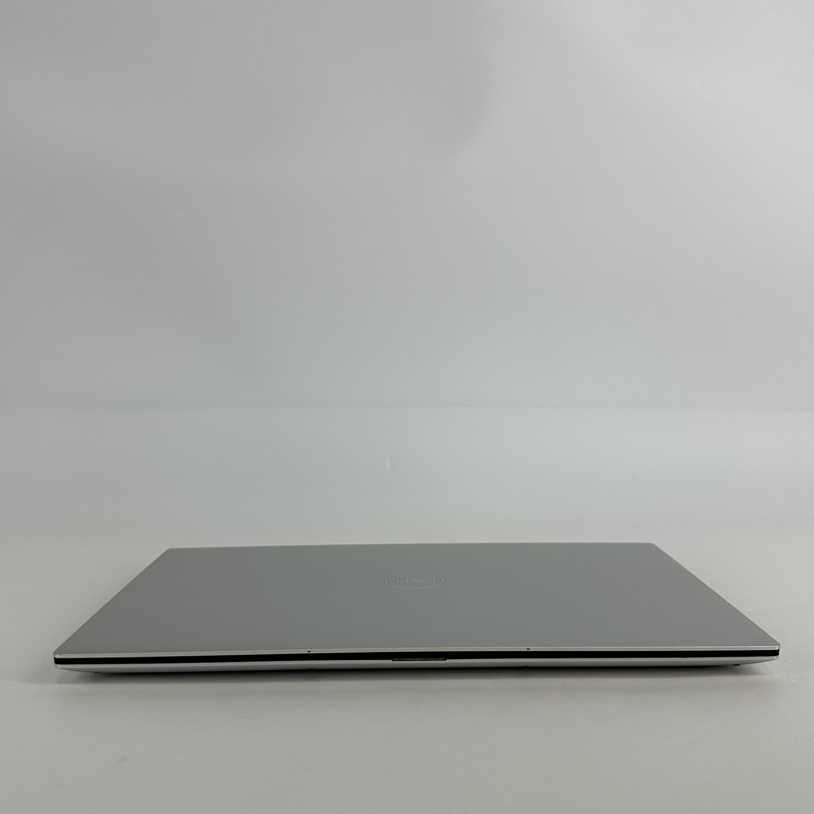 Dell XPS 15 9520 FHD+ 2.3GHz i7-12700H 32GB 512GB SSD NVIDIA RTX 3050 FRAME GAP