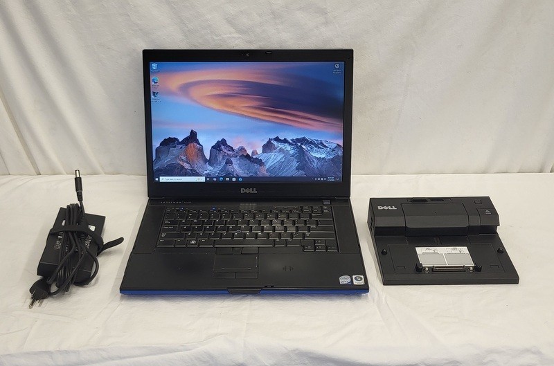 Dell Latitude E6500 Core 2 Duo P8400 8GB 120GB SSD Win10 Pro w/ Dock Blue