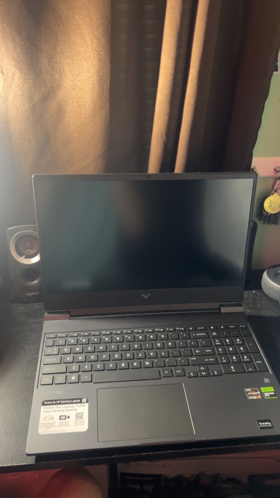 HP Victus 15.6″ (512GB SSD, AMD Ryzen 5 7000 Series, 4.55 GHz, 8GB) Gaming…