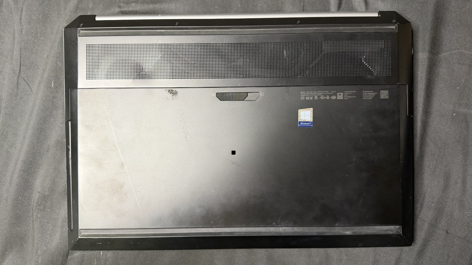 HP ZBook 17 G6 i7-9850H 256GB SSD + 240GB SSD, 32GB RAM W10 NVIDIA RTX 4000
