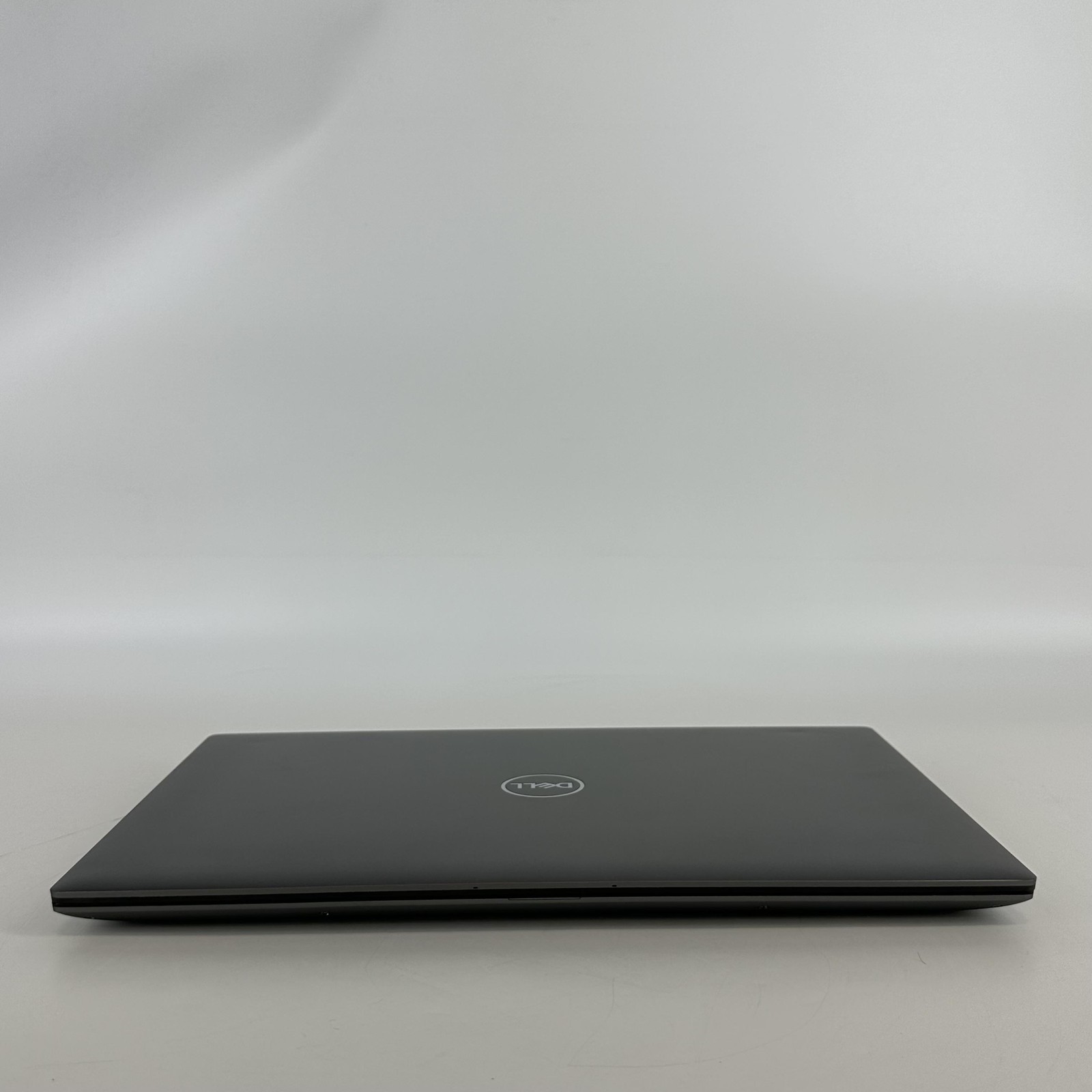Dell Precision 5680 16 FHD+ 2.5 GHz i7-13800H 32GB 1TB SSD RTX 2000 Ada Good