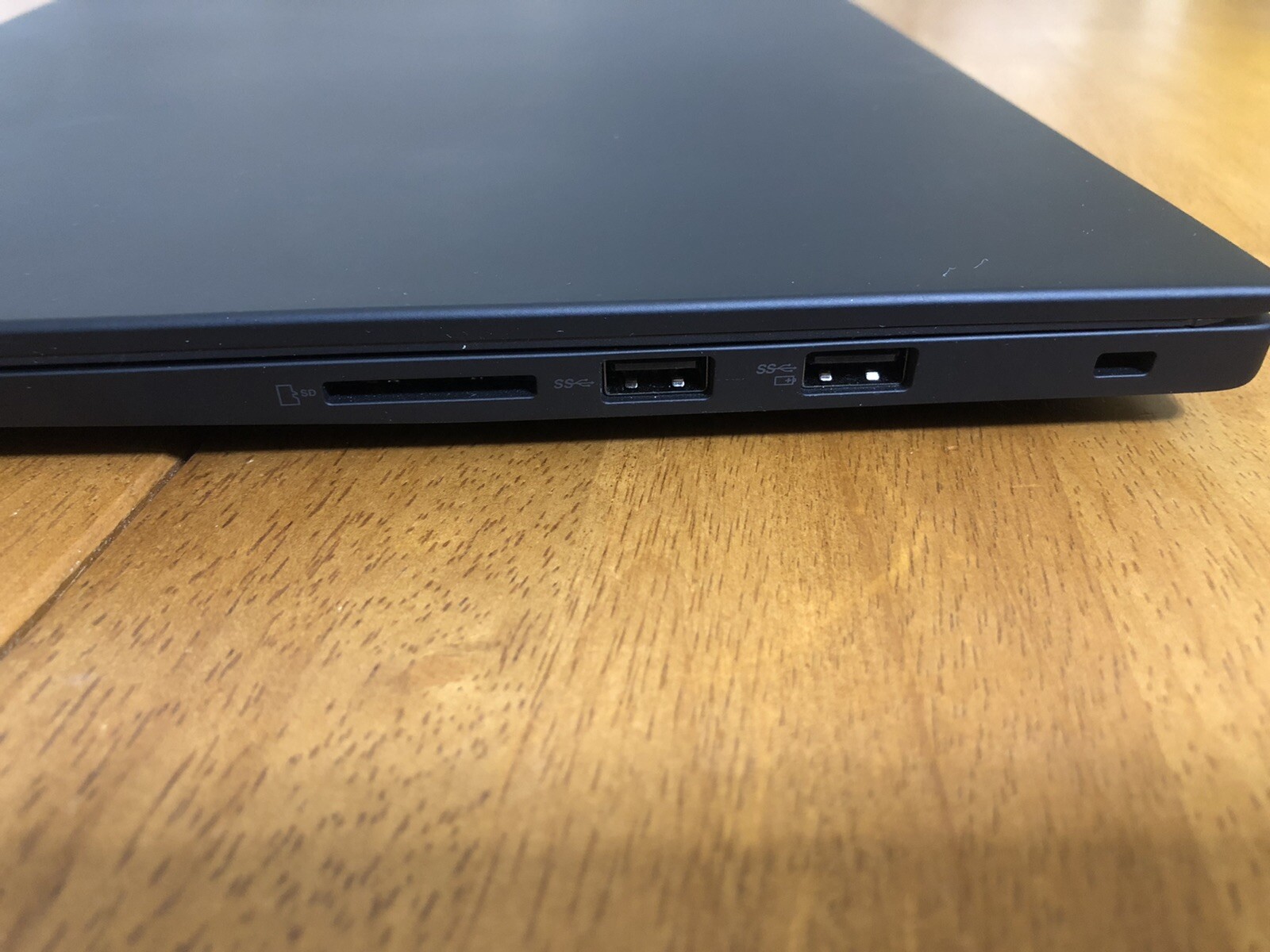 Lenovo Thinkpad P1 Gen1 type20ME -15.6” Intel xeon E-2176M /64GB RAM 2TB