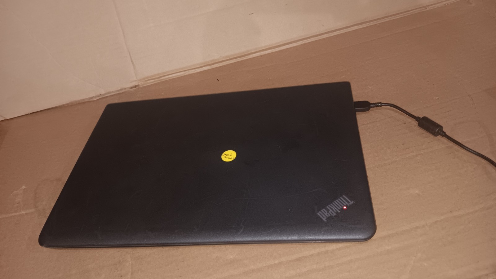 Lenovo Thinkpad E560 Laptop intel core i7-6500U @ 2.50 GHZ 15.6″ LCD Screen
