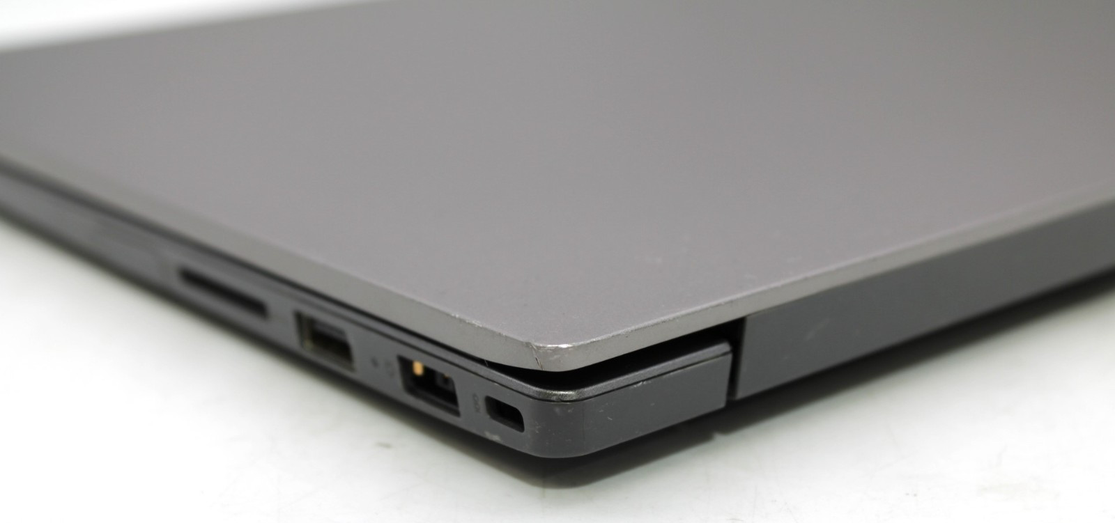 Lenovo ThinkBook-i5-1035G1@1.0GHz-8GB DDR4 RAM-240GB SATA-NO OS *USED/TESTED*