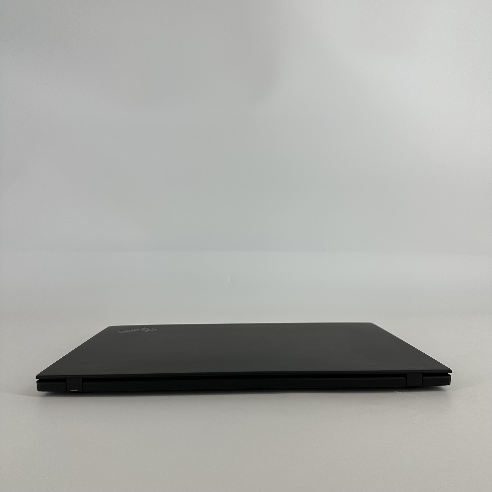 Lenovo ThinkPad X1 Carbon Gen 8 14 2K i7-10610U 1.80GHz 16GB 512GB SSD Good