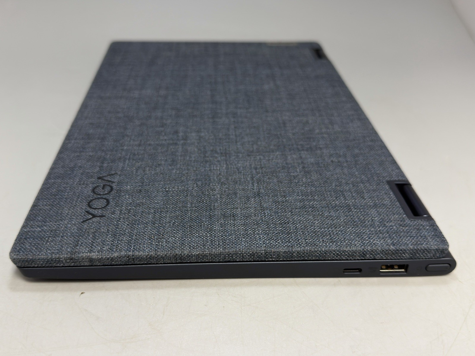 Lenovo Yoga 6 13ALC6 AMD Ryzen 7 5700U 16GB RAM 512GB SSD Win 11