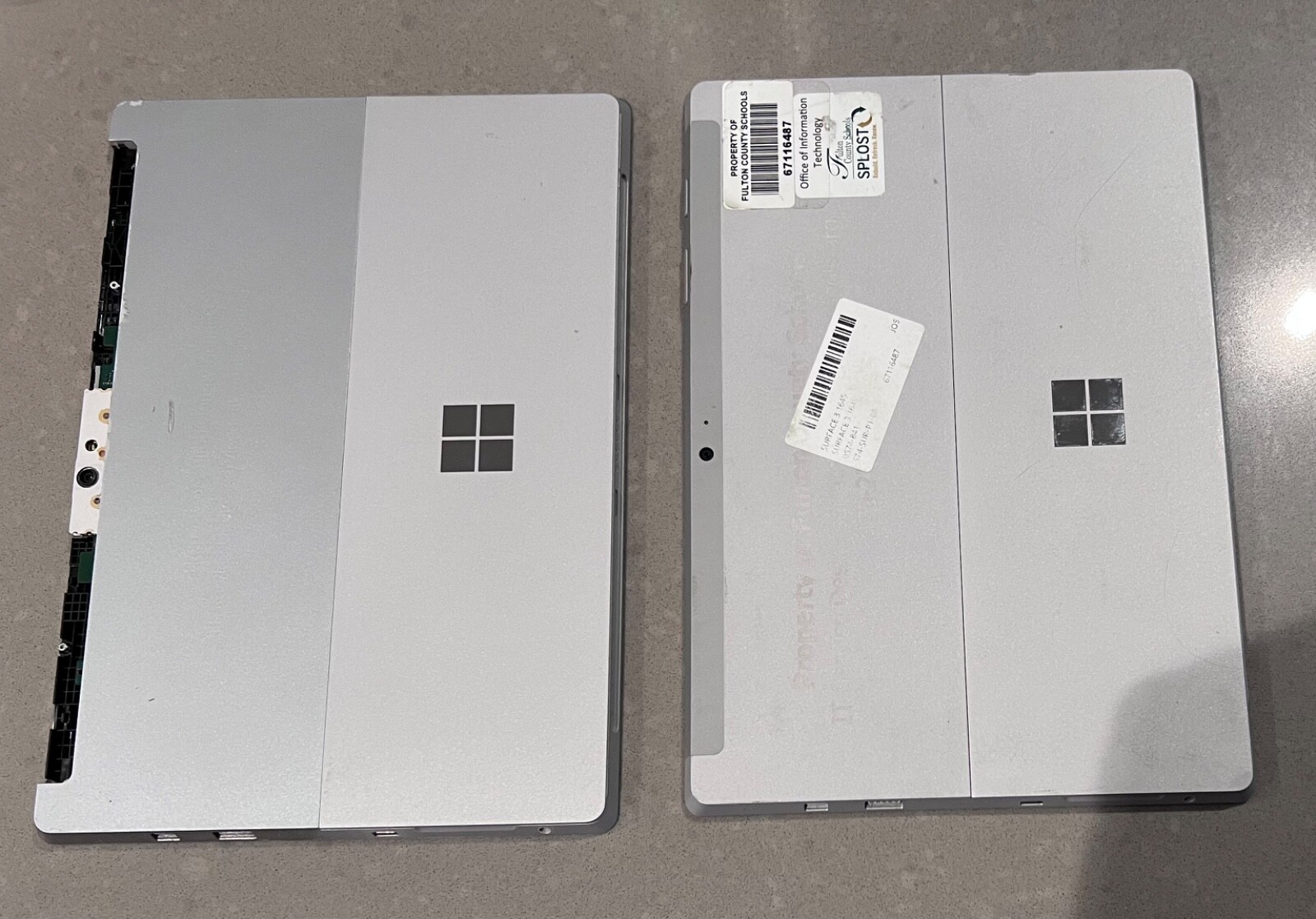 Lot of 2 As-is Microsoft Surface 3 1645 12″ Tablet 1.6GHz 4GB 64GB Windows A8