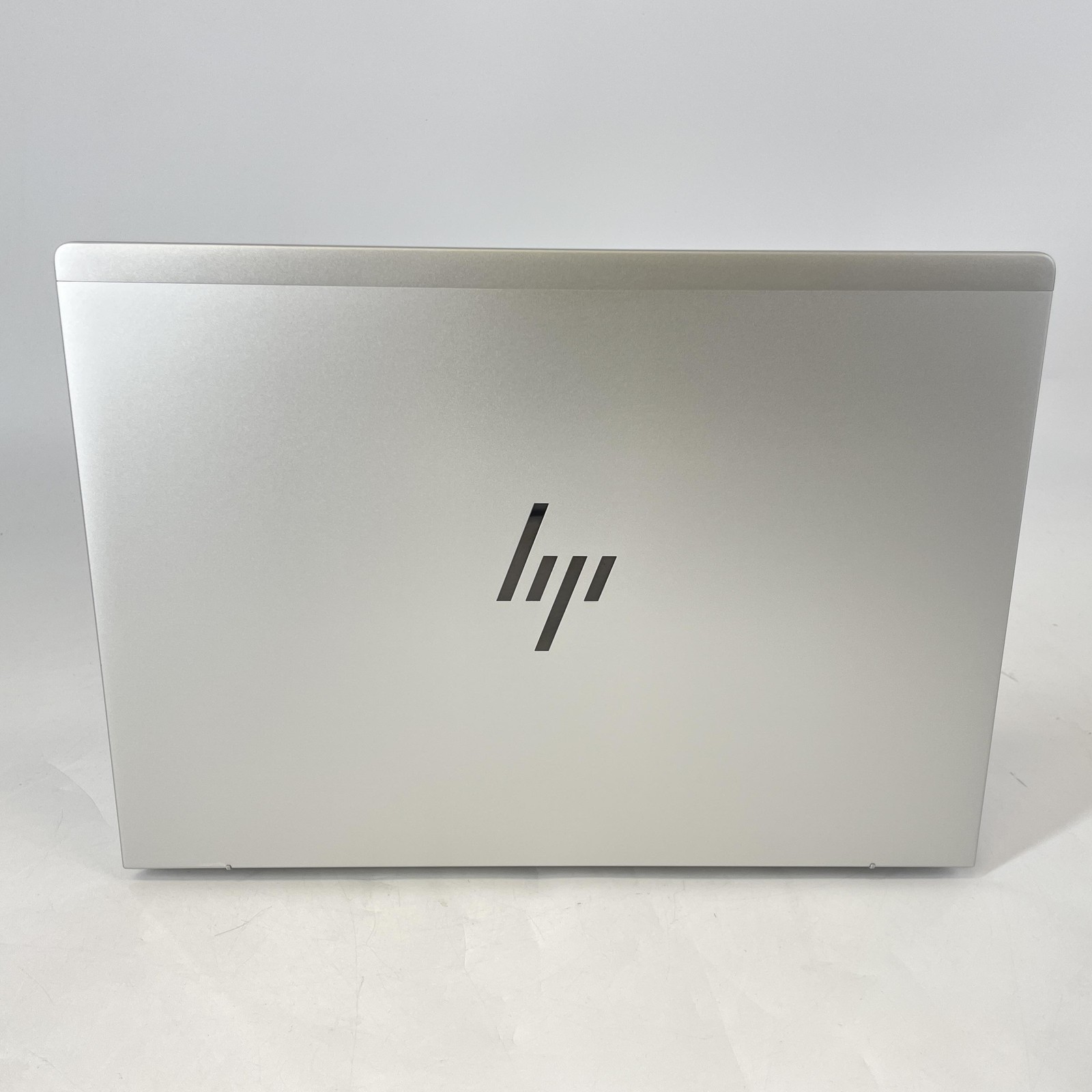 HP Elitebook 640 G11 14 Silver FHD+ 1.7GHz Ultra 5 135H 32GB 256GB SSD Excellent