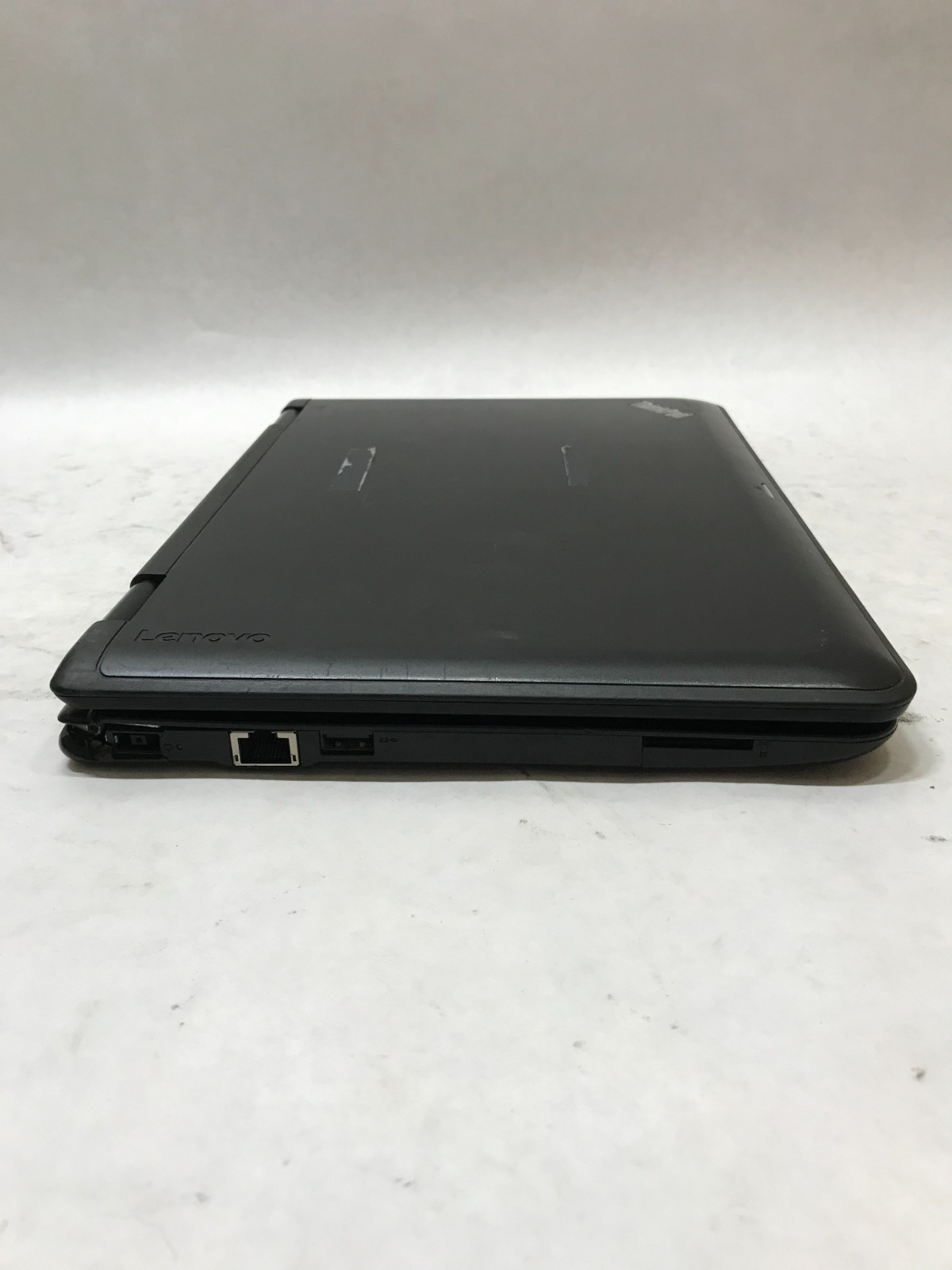Lenovo Yoga 11e 4th Gen 11″ Intel i3-7100U 4GB RAM NO HDD/OS For Parts READ – DW