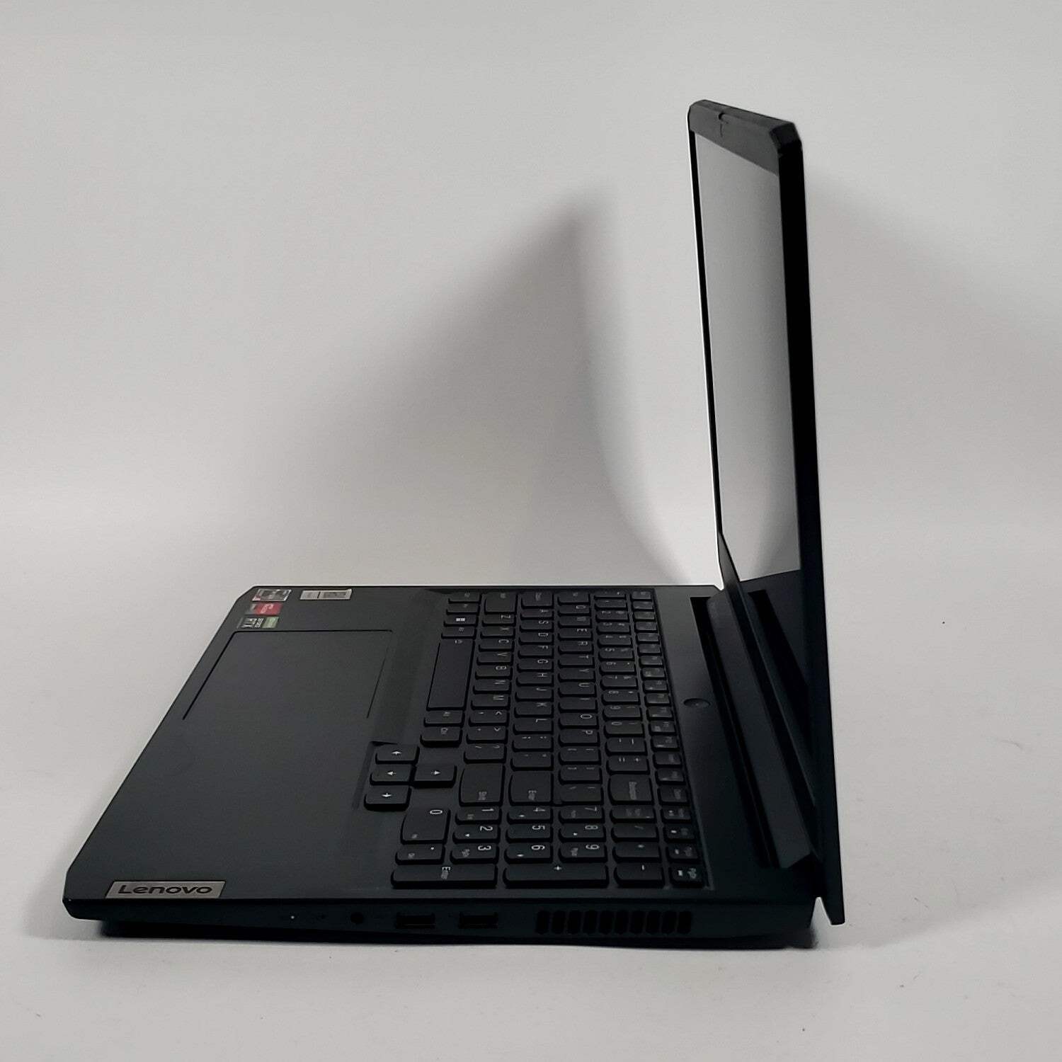 Lenovo IdeaPad Gaming 3 15.6″ Ryzen 5 5600H 8GB256GB 8GB GeForce RTX 3050 Ti