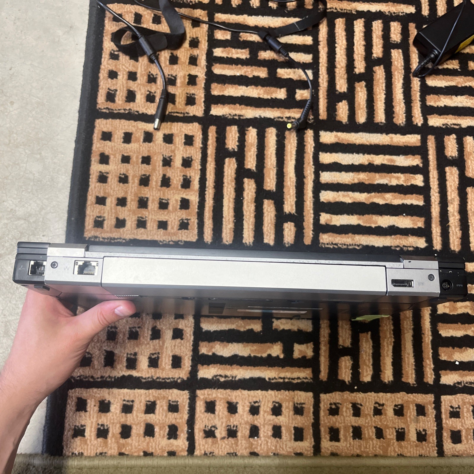 Dell Latitude E6400 Laptop 14″ Intel Core 2 Duo 4GB RAM – NO HDD