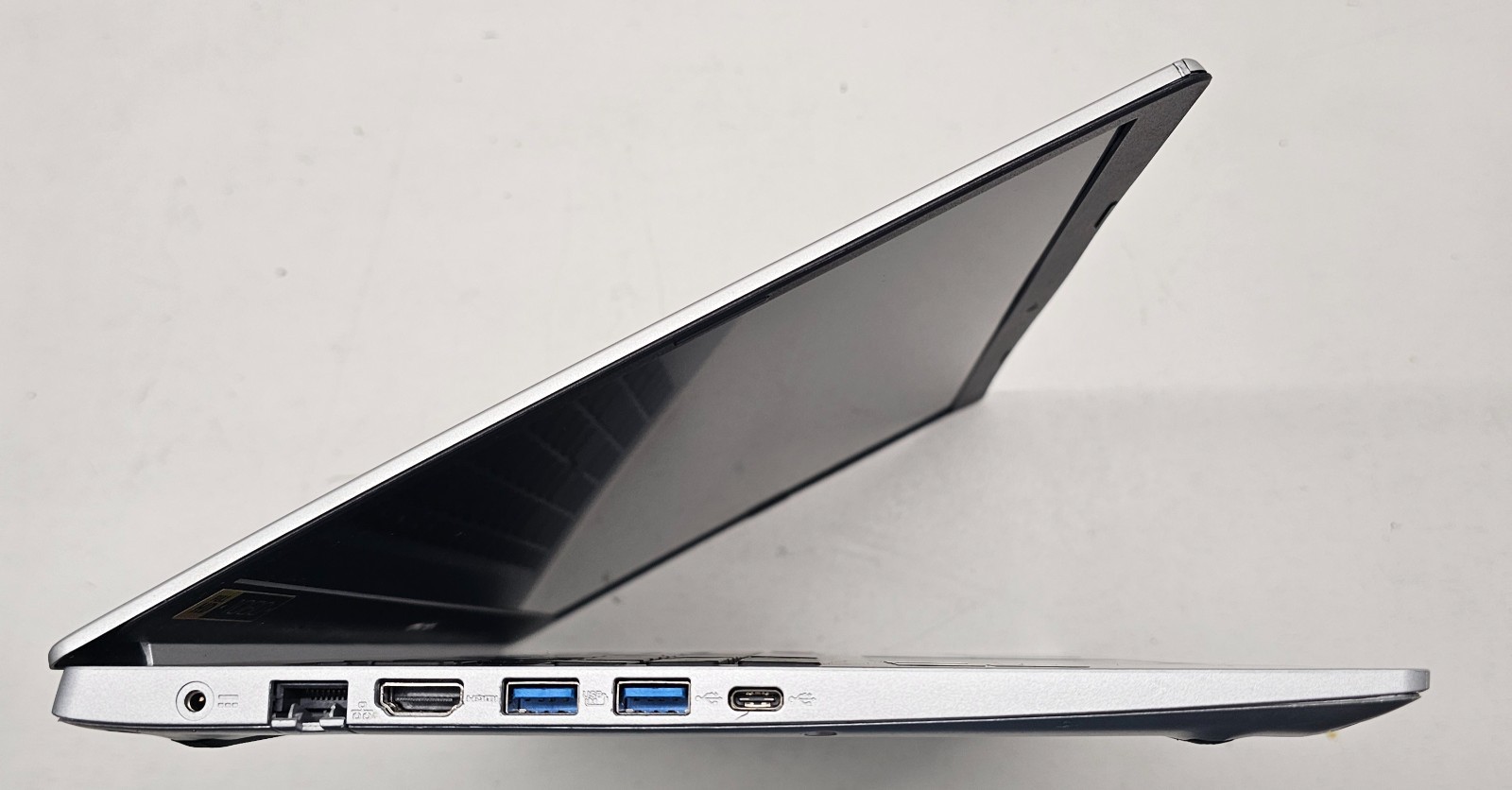 Acer Aspire 5 A515-46-R3UB Laptop AMD Ryzen 3 3350U NO RAM/HD/OS/POWER (FL)