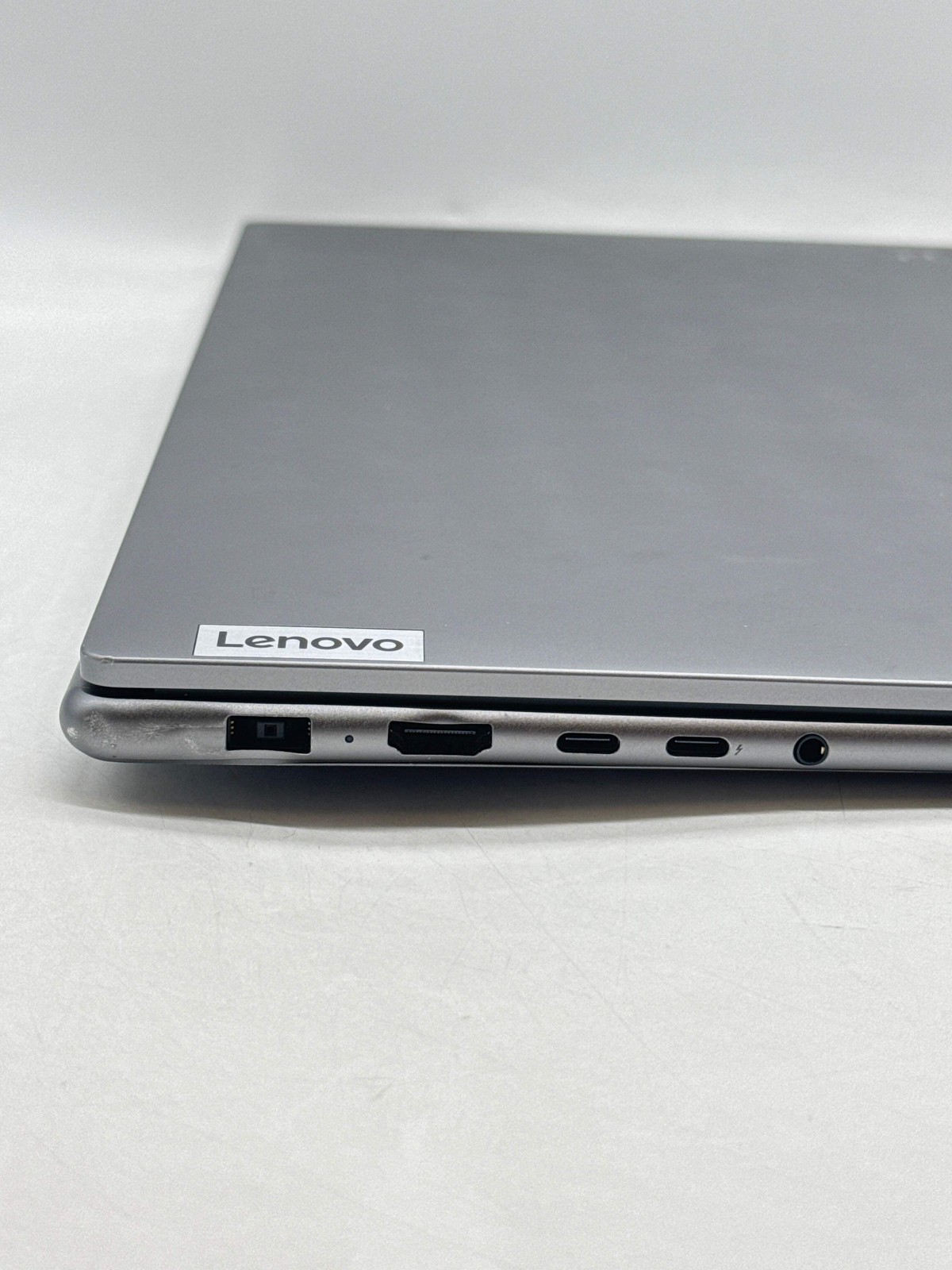 Lenovo Yoga Pro 9 16IMH9 16″ 3.2K Core Ultra 9 185H TB SSD 32GB RAM RTX 4060 8GB