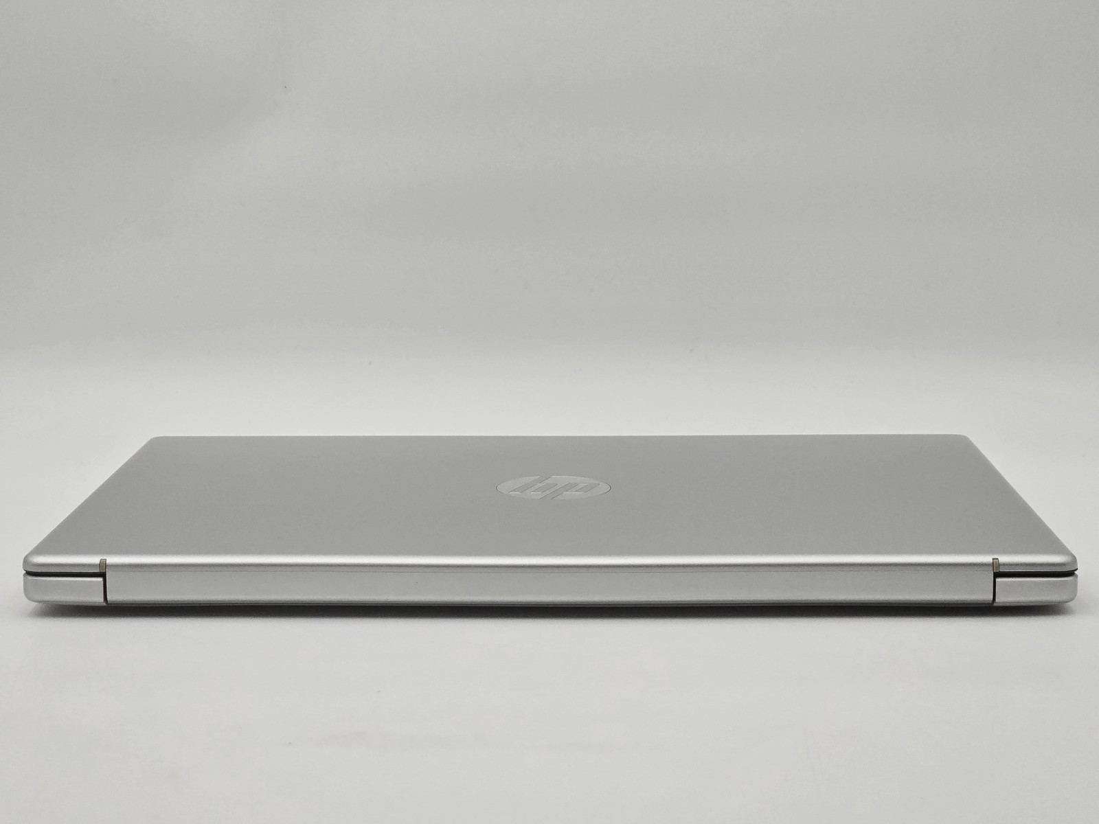 HP Laptop 15-fc0245dx 15″ HD Touch RYZEN 5 7520U 256GB SSD 16GB W11