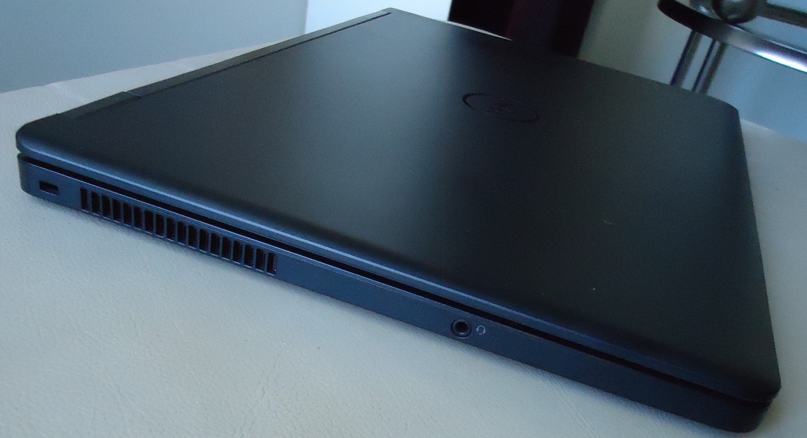 Dell Latitude E5550 Intel I5 2.30 GHz 500 HDD 8 GIG RAM WINDOWS 10 MS OFFICE