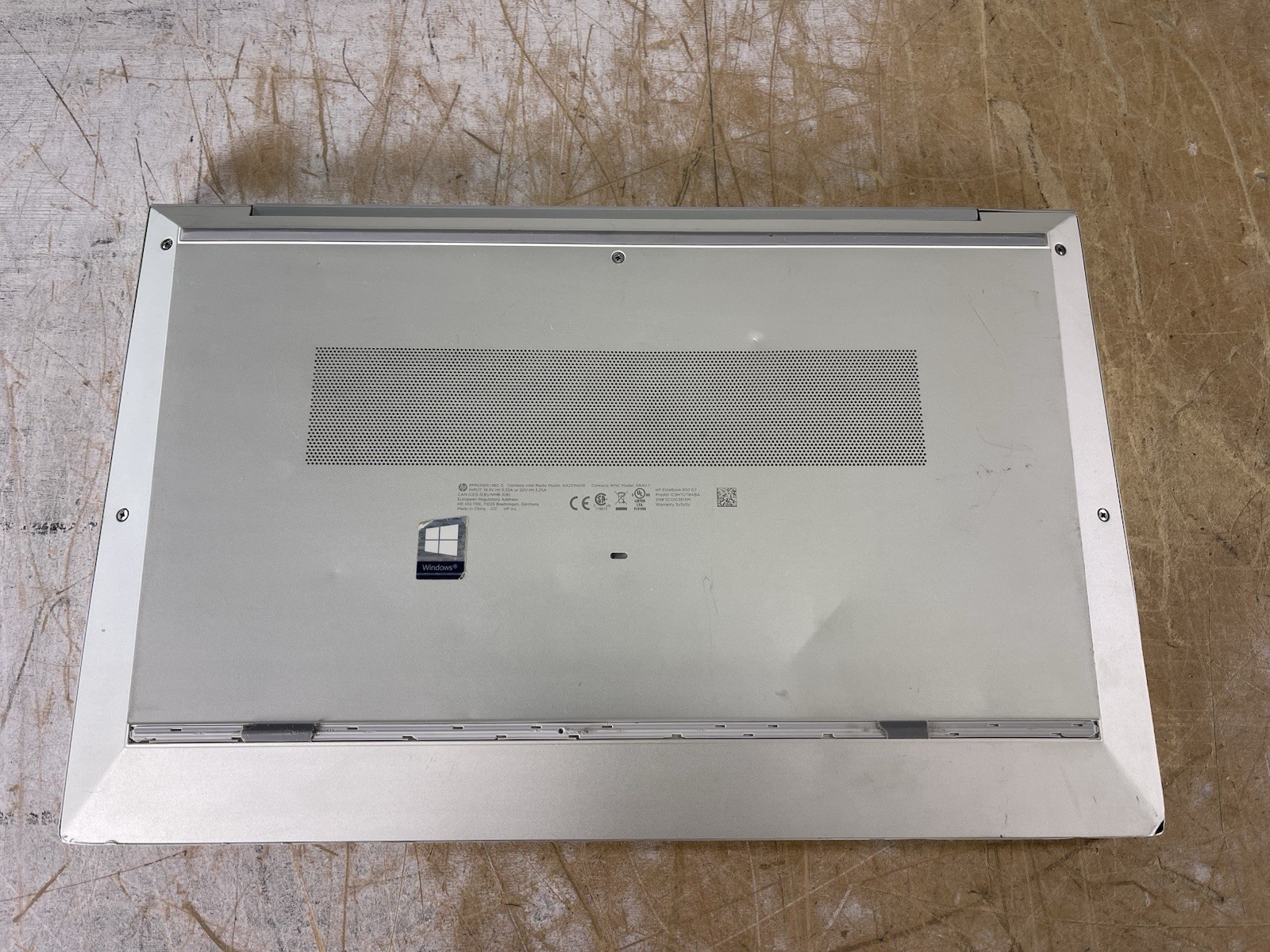HP ELITEBOOK 850 G7 i7-10510U @ 1.80GHz, 8GB RAM, NO HDD/OS – (FOR PARTS)