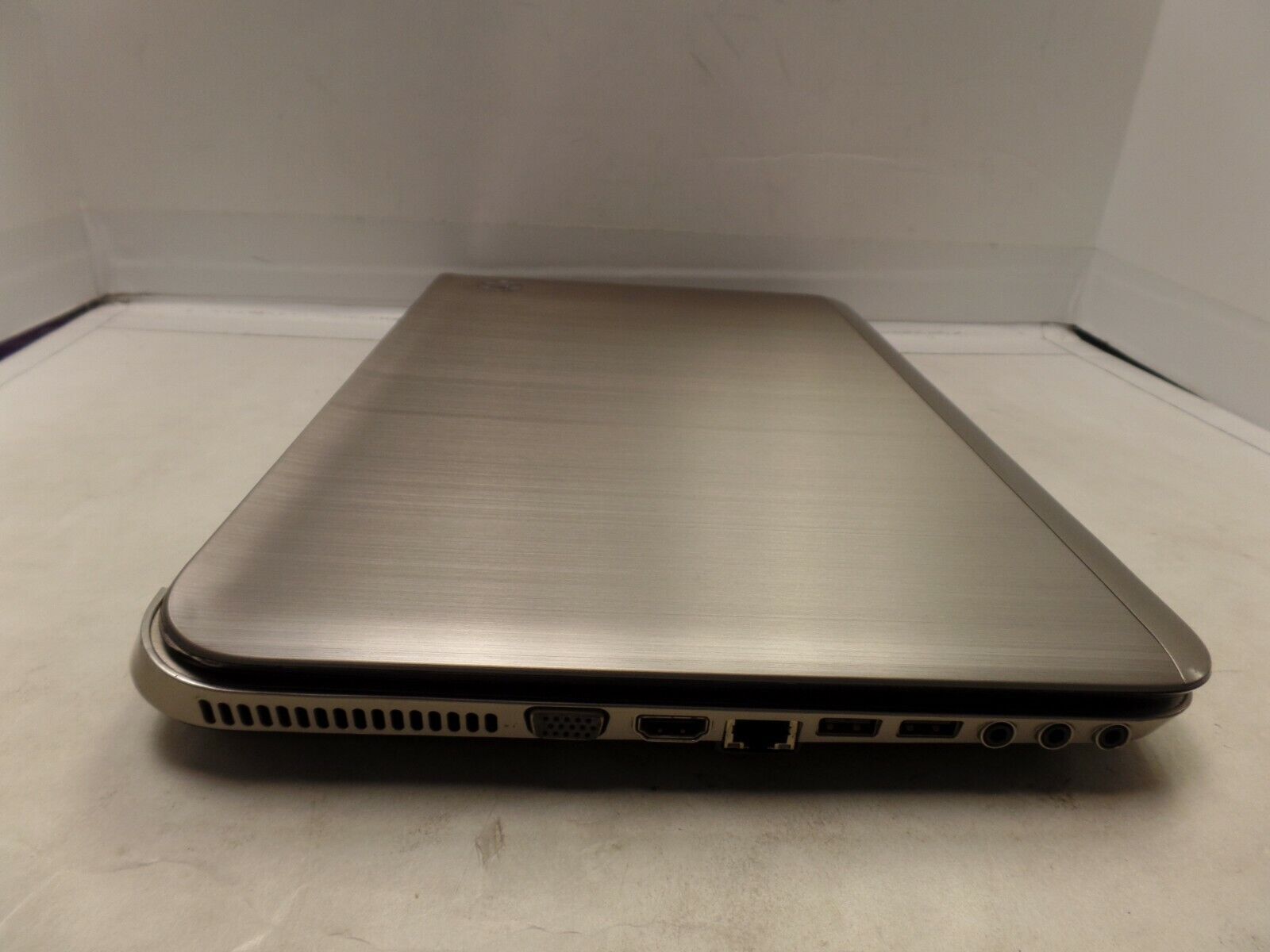 Brushed Aluminum 15.6″ HP Pavilion DV6-6170US 2.0GHz i7-2630QM 6GB 750GB Win10