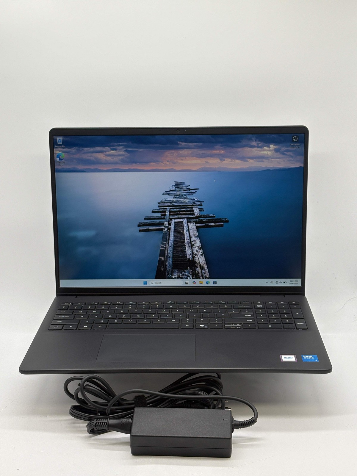 Dell Pro 16 DC16250 touch Intel Core i5 120U 16GB RAM 512GB w/Charger