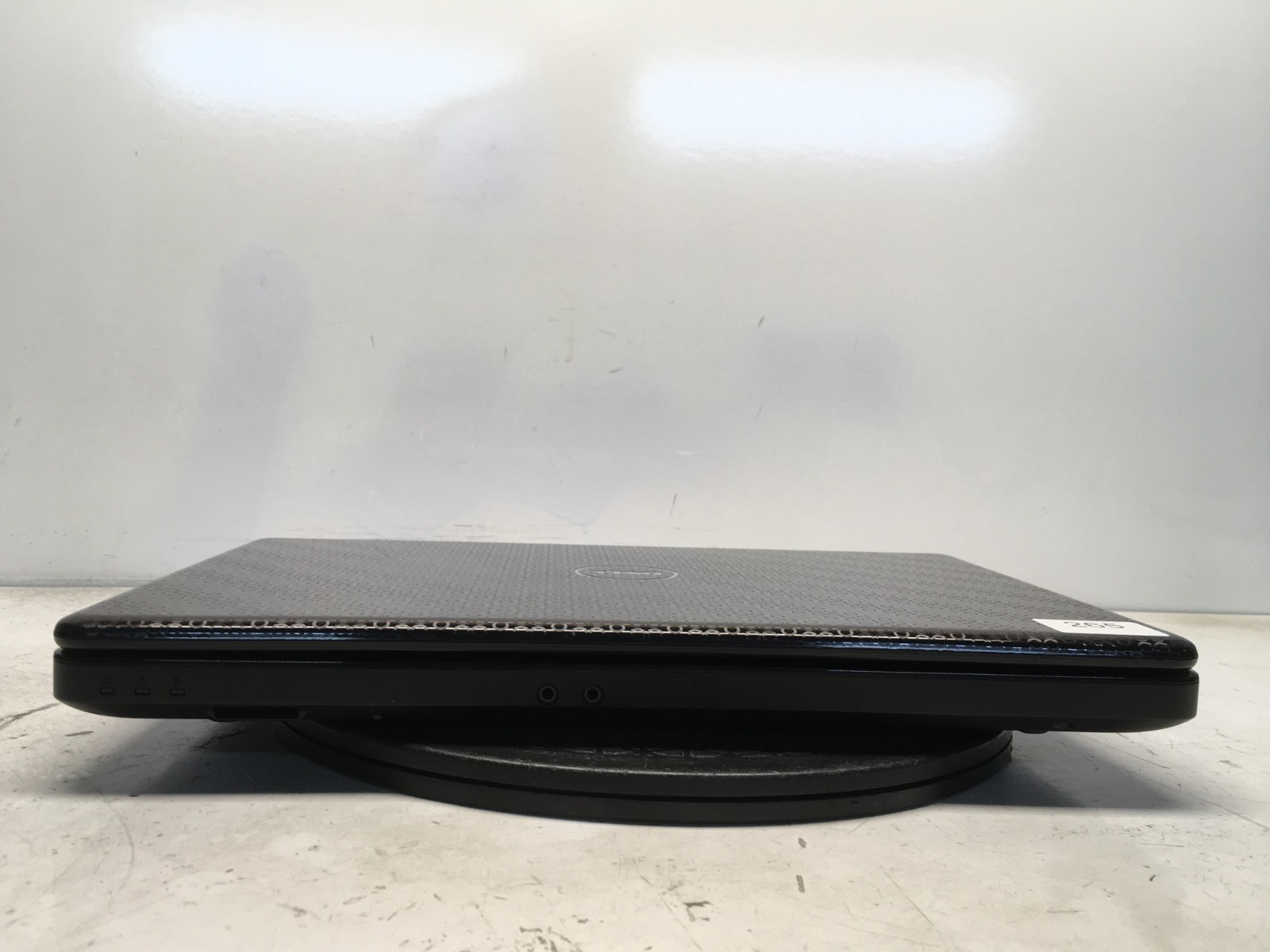 Dell Inspiron N5030 Intel Celeron 900 2.2GHz 2 GB NO HDD